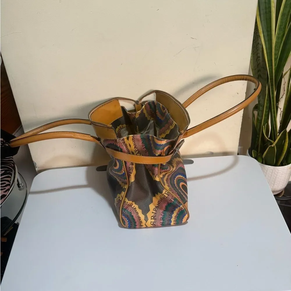 Ripani genuine leather cute satchel - beauty like new! Italian